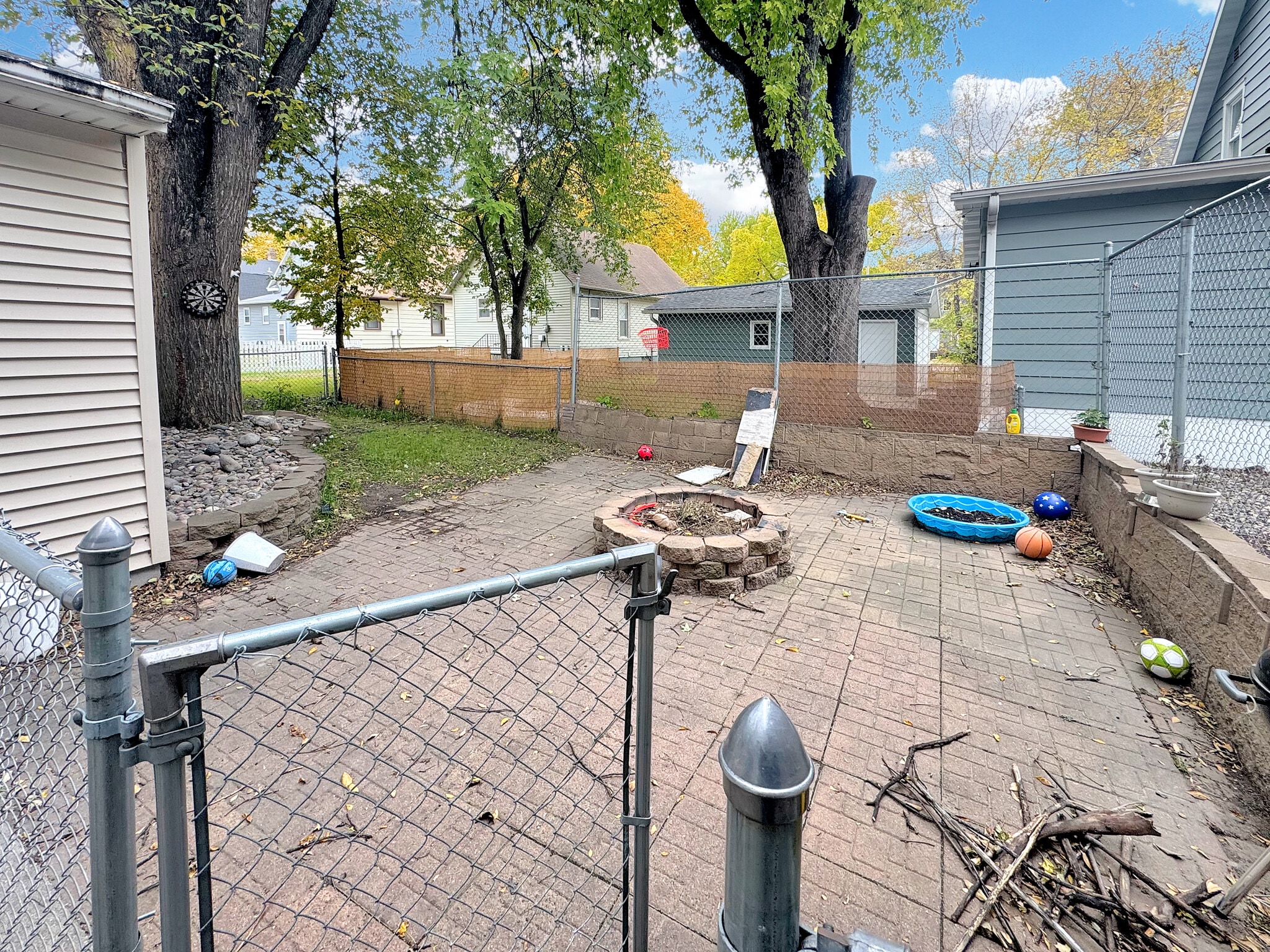 Backyard - 1118 9th Ave N