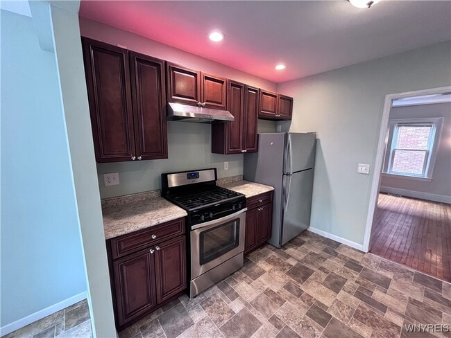 Building Photo - 45 Delham Ave