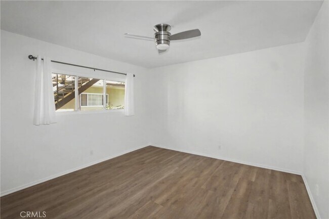 Building Photo - 1010 E 32nd St