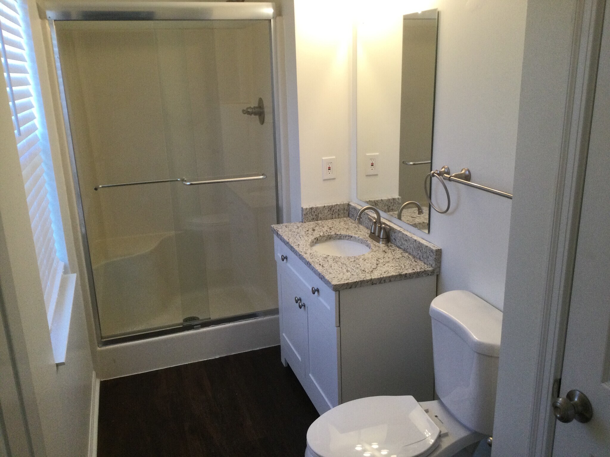 Building Photo - 2831 Coachlight Ln