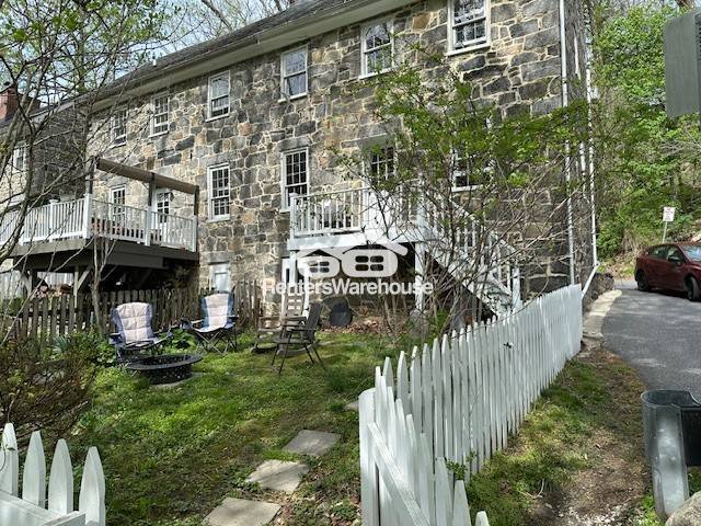 Building Photo - 1206 Oella Ave