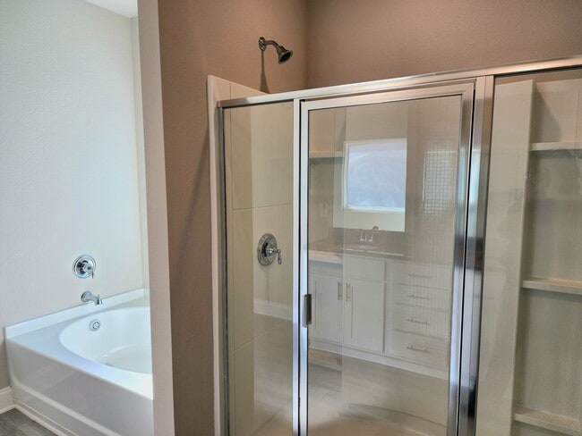 Building Photo - 3/2 home in Aventura subdivision