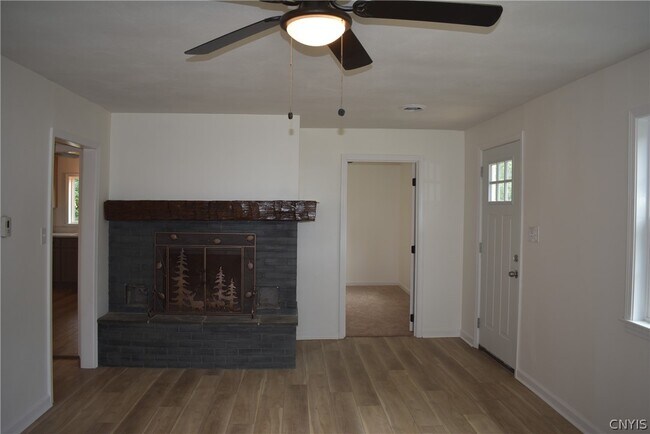 Building Photo - 9010 Kennedy Ln