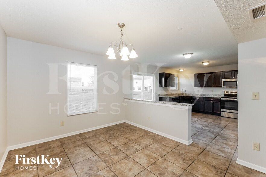 Building Photo - 4744 Altar Ct