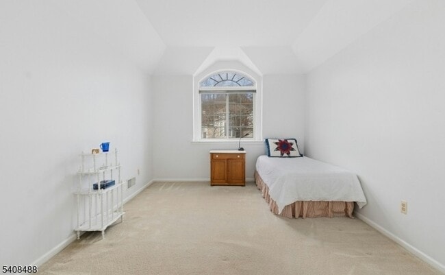 Building Photo - 14 Schindler Ct