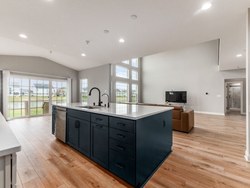 Building Photo - 9182 Gardenia Dr