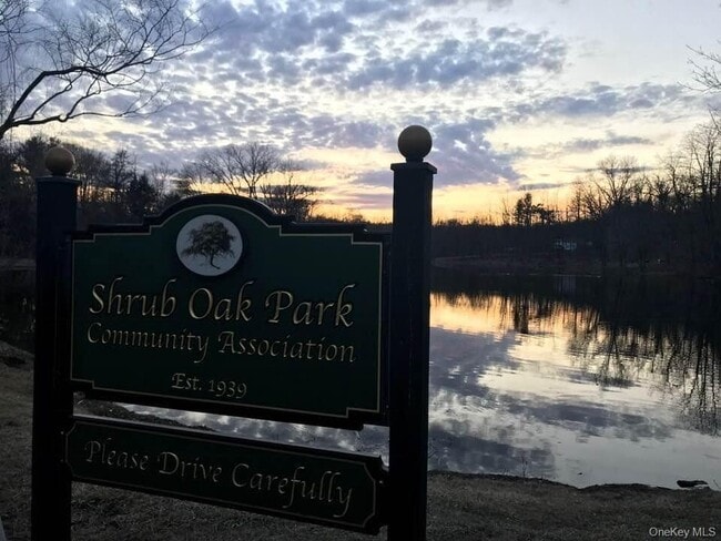 Building Photo - 1265 N Ridge Rd