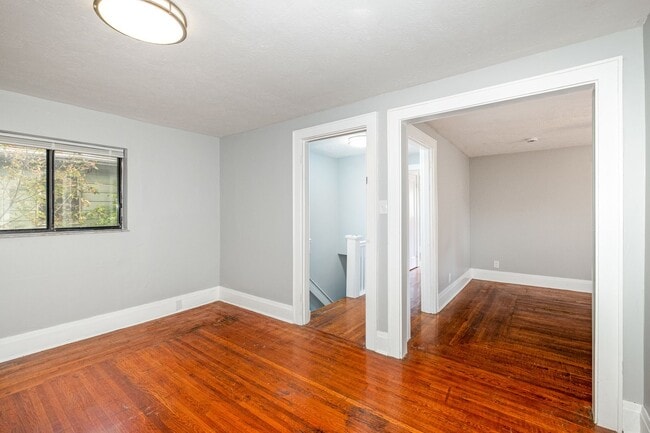 Building Photo - 2128 Crane Ave