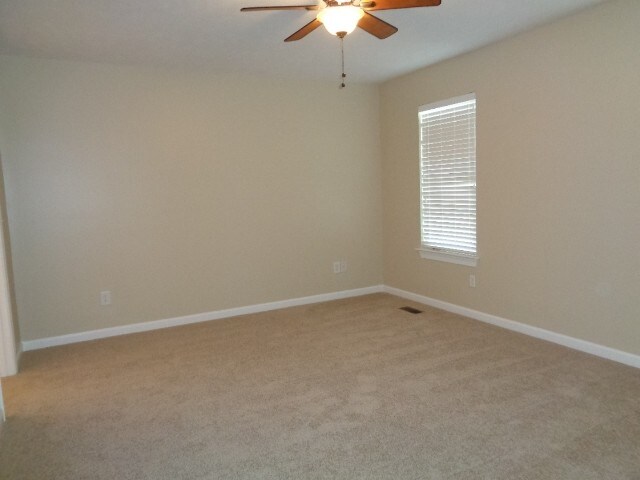 Building Photo - 4239 Turnberry Rd