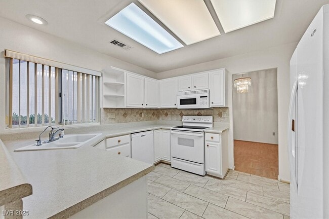Building Photo - 2832 Dry Plains Dr