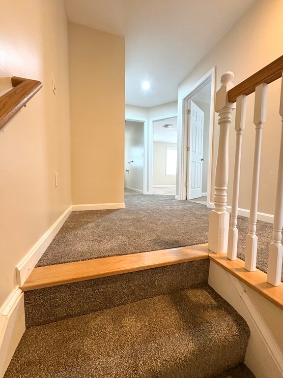 Building Photo - 46 Lake St