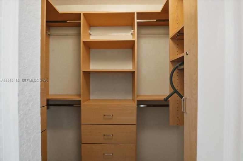 Building Photo - 4435 SW 160th Ave