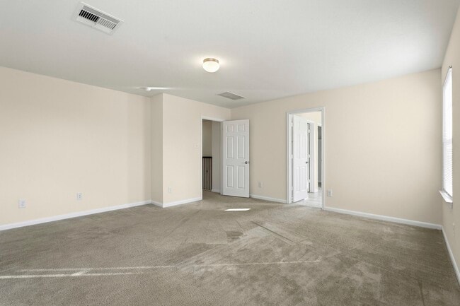 Building Photo - 13111 Mills Grove Dr