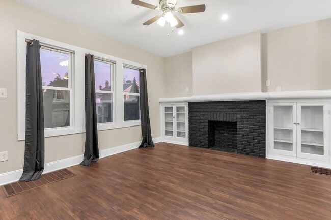 Building Photo - 2107 Cleveland Ave