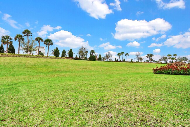 Building Photo - 9204 SW Arco Wy