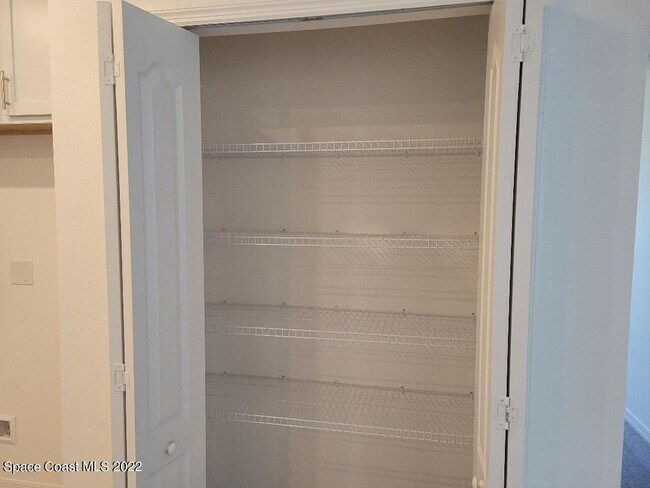 Building Photo - 2429 Bonnyton Ln NW