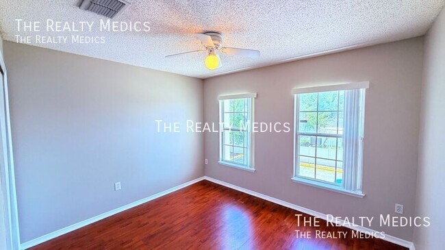 Building Photo - 1291 Sandestin Way