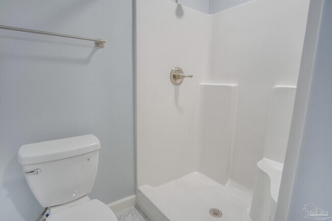 Building Photo - 114 Altamont Rd