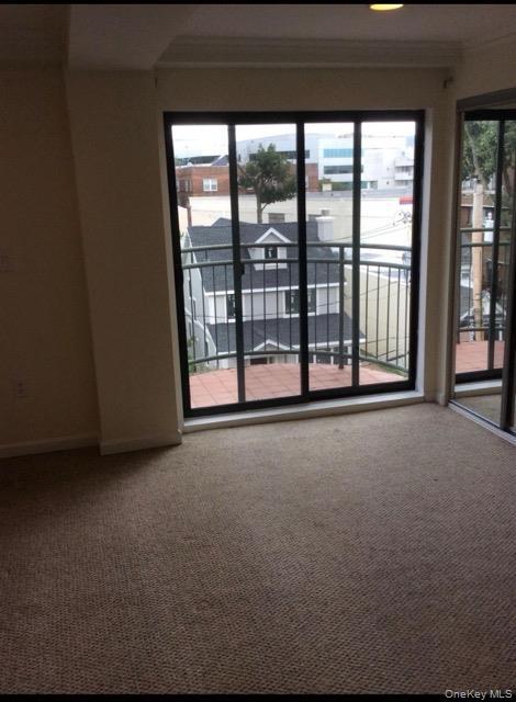 Building Photo - 4 Chelsea Pl