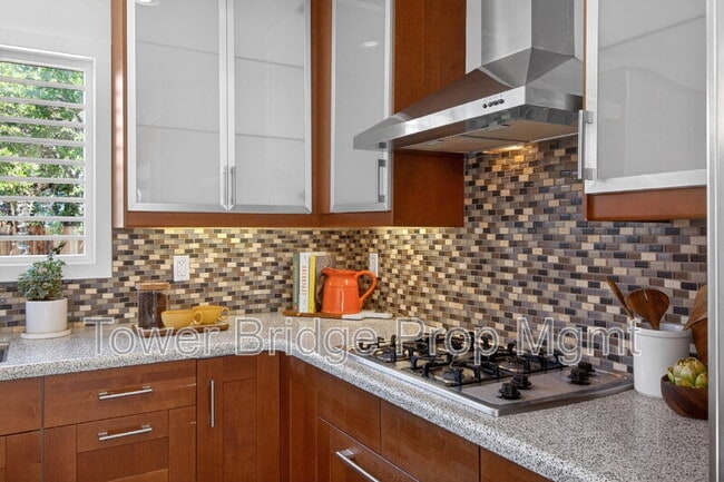 Building Photo - 3937 Orangewood Dr