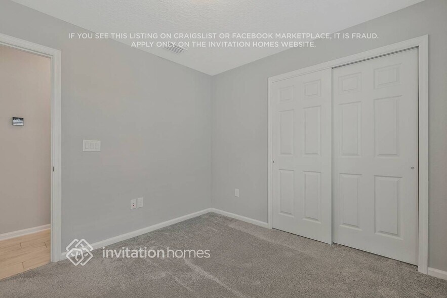 Building Photo - 207 Santorini Ct