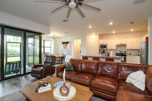 Building Photo - ** STUNNING 2012 NEW CONSTRUCTION 3/2 HOME...