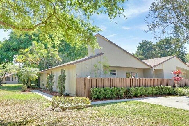 Building Photo - 22274 Misty Woods Way