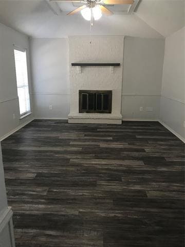 Building Photo - 304 E 6th St