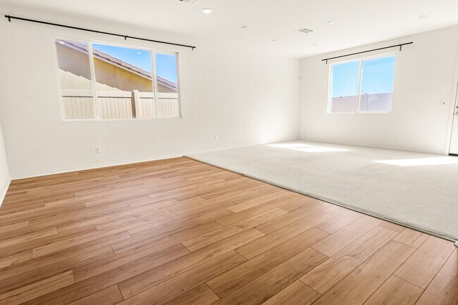 Building Photo - 29752 Wolf Glen Ct