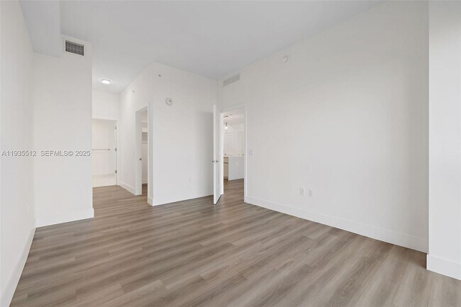 Building Photo - 101 Diplomat Pkwy