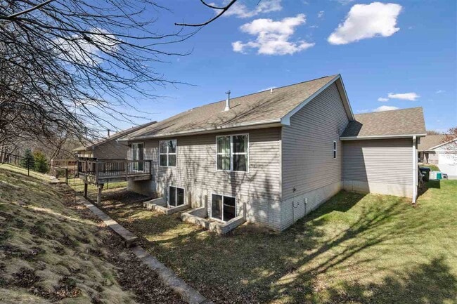 Building Photo - 660 Galway Dr