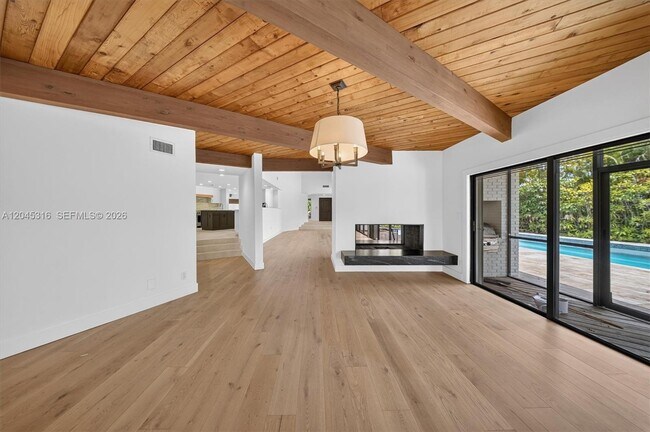 Building Photo - 8925 SW 102nd Terrace