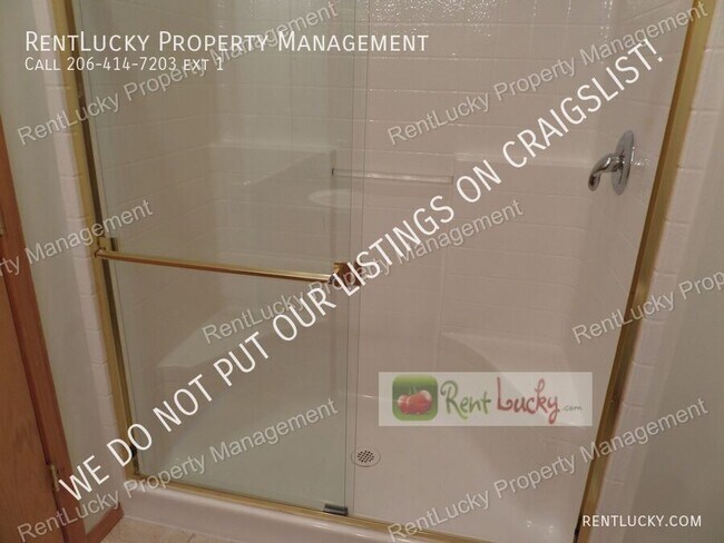 Building Photo - 5039 S 178th St