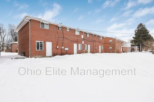 Building Photo - 429 Barnett Rd