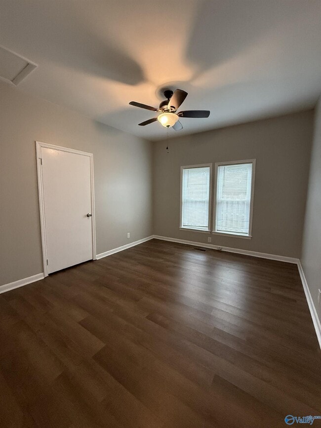 Building Photo - 2024 1st St SW