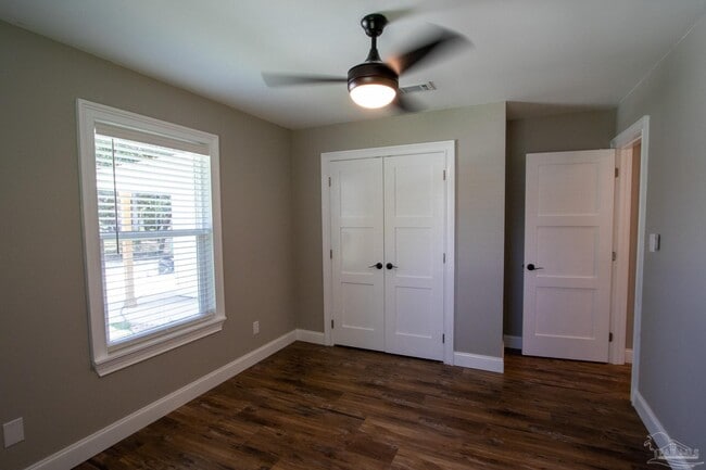Building Photo - 91 Faron Cir