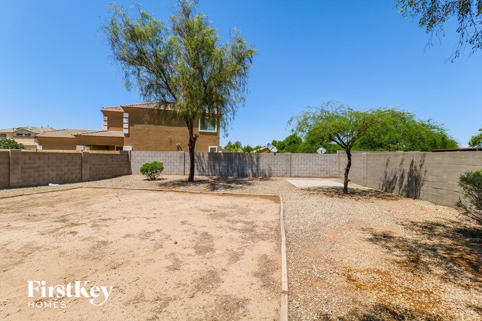 Building Photo - 11378 W Rio Vista Ln