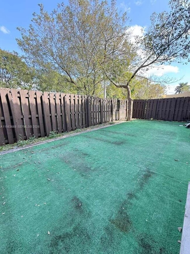 Building Photo - 8683 NW 109th Ct