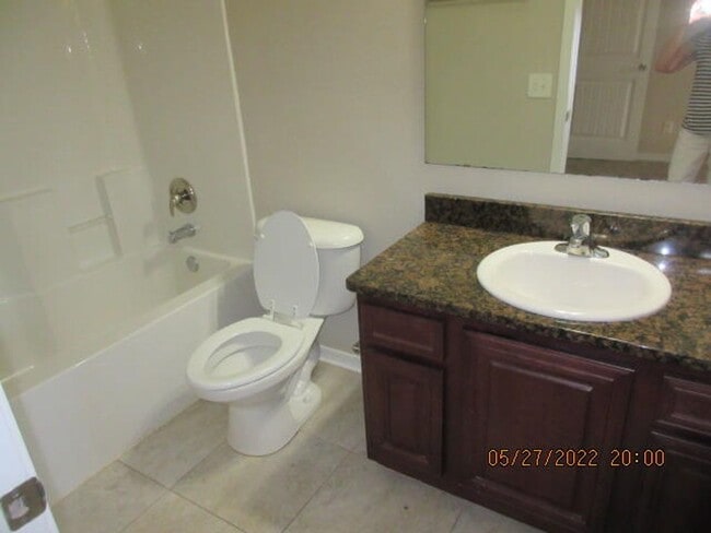 Building Photo - Beautiful 4 Bedroom in Navarre!