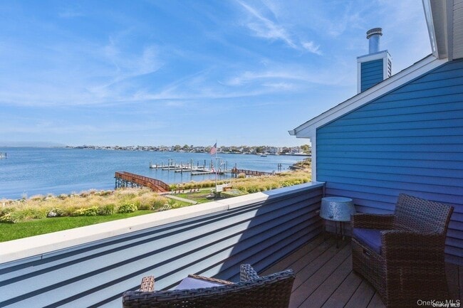 Building Photo - 100 Baker Ct