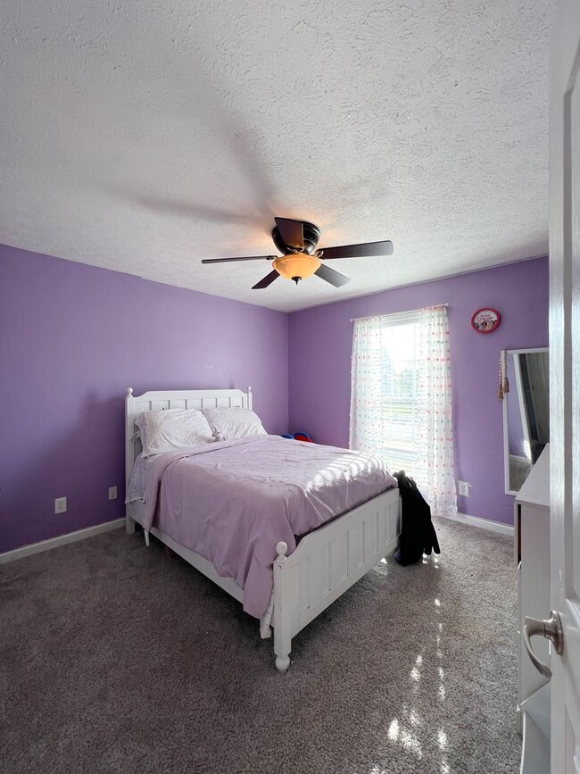 Building Photo - Charming Ranch-Style Home – Coming Soon!