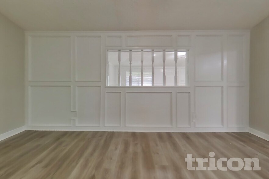 Building Photo - 7331 Millbrae Ln