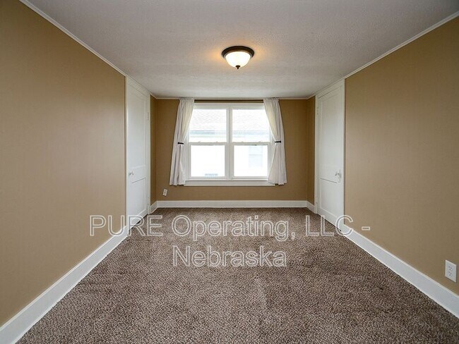 Building Photo - 2720 N 47th Ave