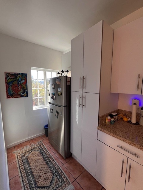 Building Photo - 3266 Descanso Dr