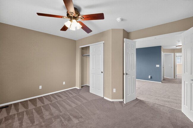 Building Photo - 20600 E Dartmouth Dr