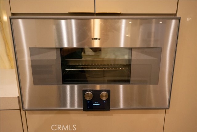 Building Photo - 17437 Oak Creek Ct