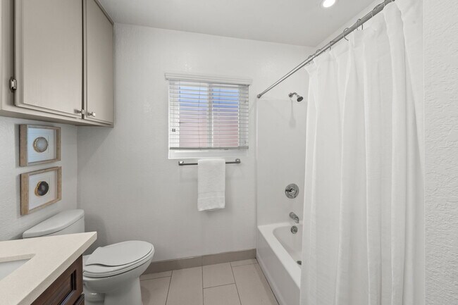 Building Photo - 4741 Choctaw Dr