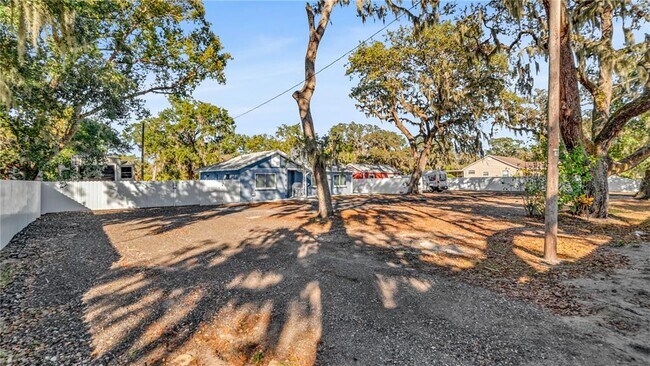 Building Photo - 11912 McMullen Loop