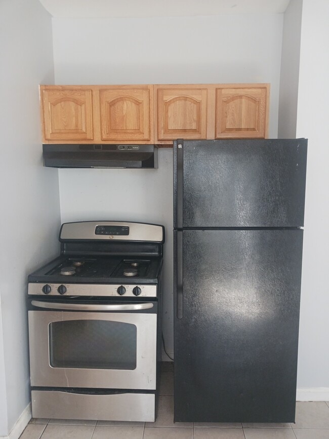 Interior Photo - 7 Franklin Street