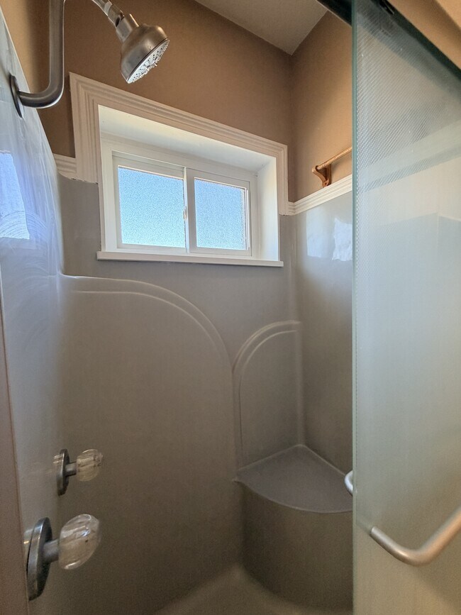 Building Photo - 5372 Wagon Trail